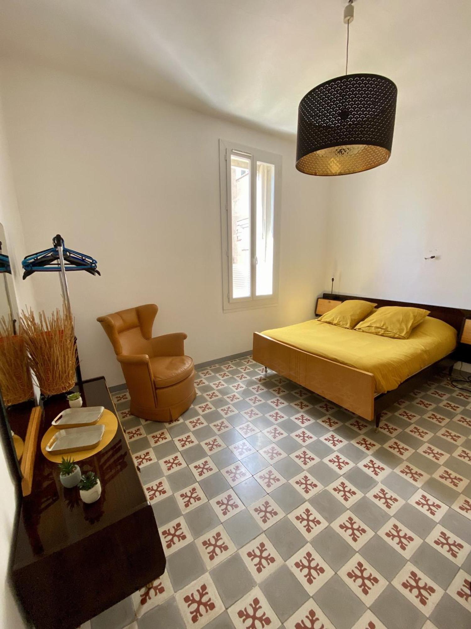 Grand Appartement En Centre Ville Avec Terrasse Perpignan Bagian luar foto